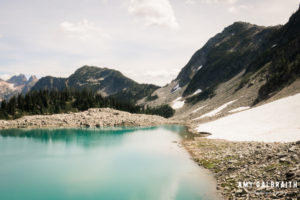 lewis lake in the north cascades