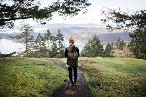 hiking in turtleback mountain preserve