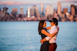 alki beach engagement photos in west seattle