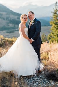 Sun Mountain Lodge Wedding in Winthrop photographed by outdoor wedding photographer Amy Galbraith