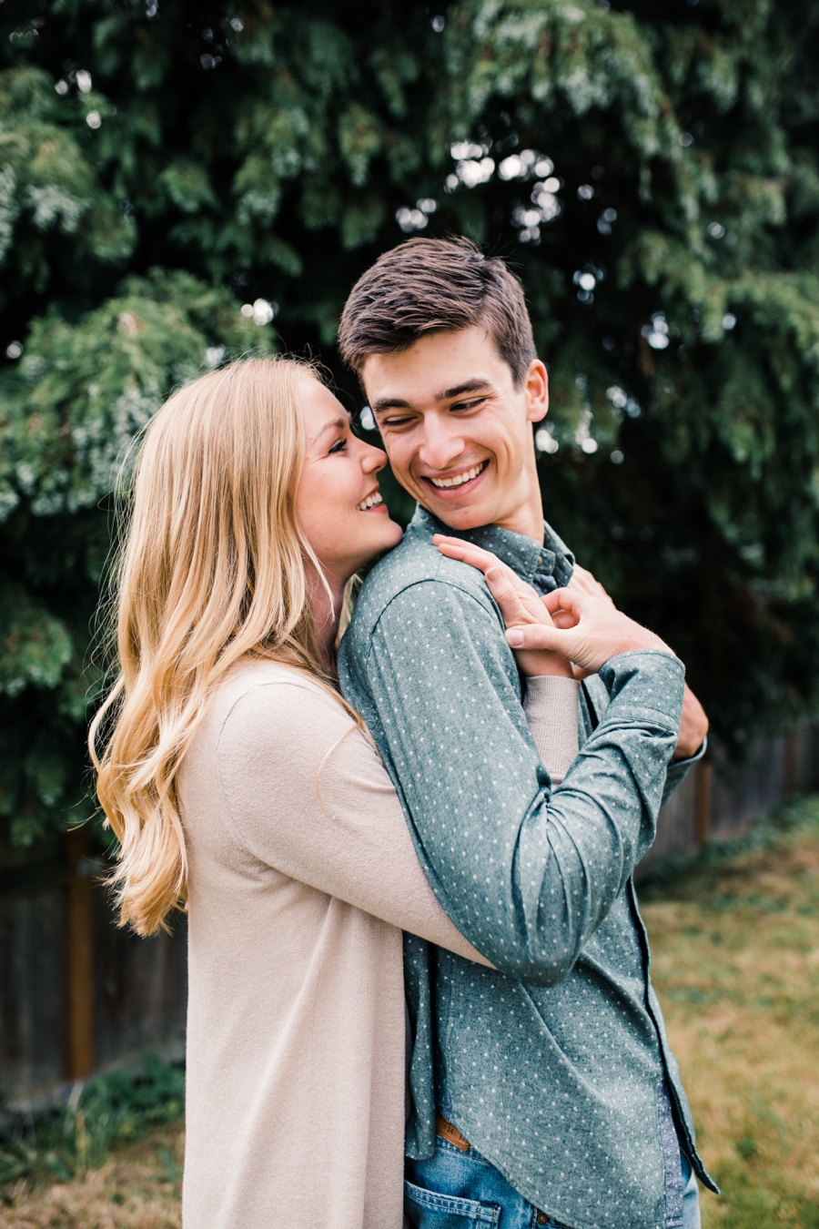 Lincoln Park Engagement Photos in West Seattle by Seattle Engagement Photographer Amy Galbraith