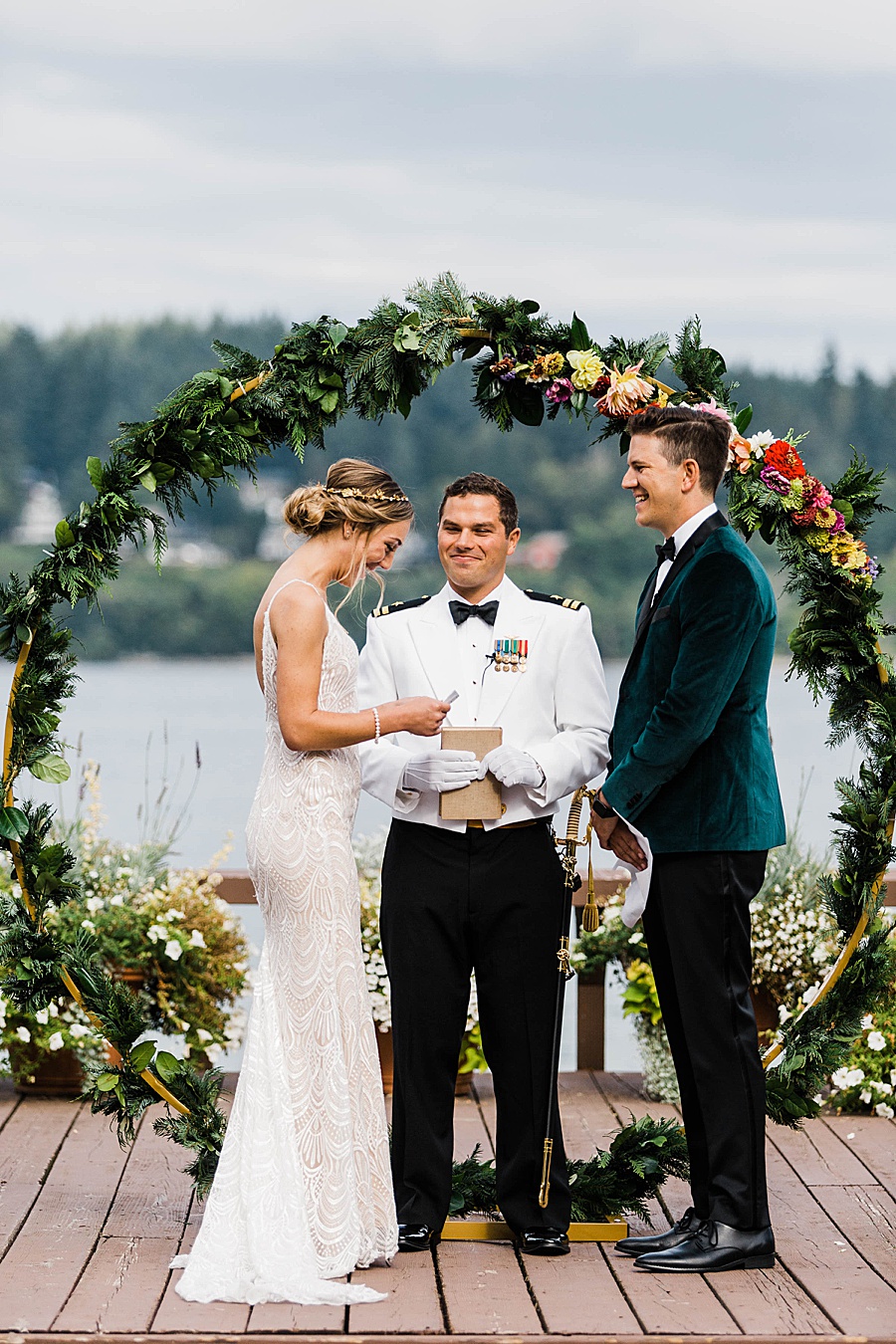 A Kiana Lodge wedding ceremony, photographed by Seattle wedding photographer Amy Galbraith
